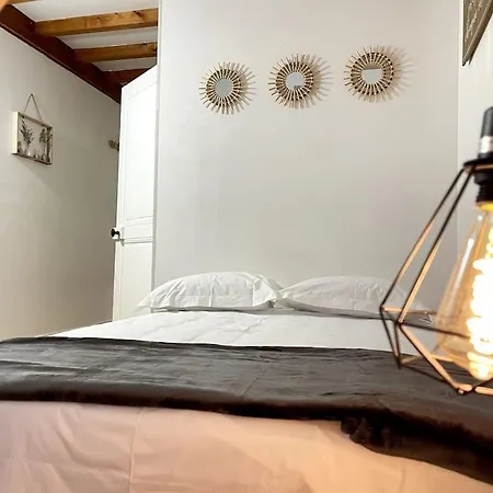 Apartment Appart 4 Personnes - Duplex Mezzanine - Poitiers- Gare *